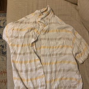 Men’s Large Summer-Style Airy Button Down Shirt